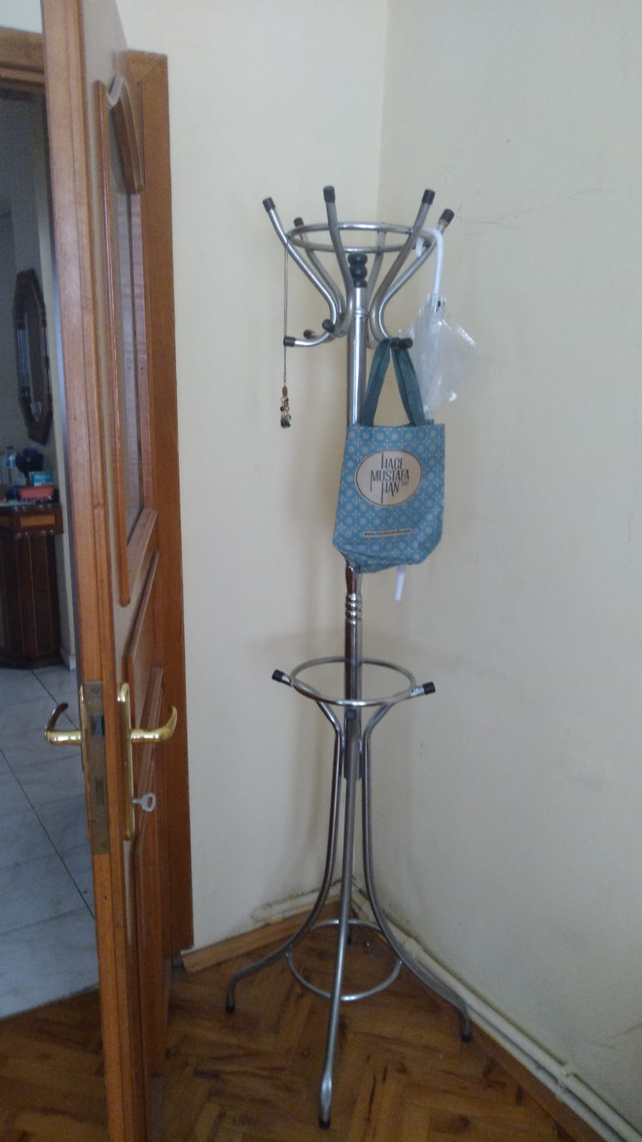 yatak odası demir elbise askılığı